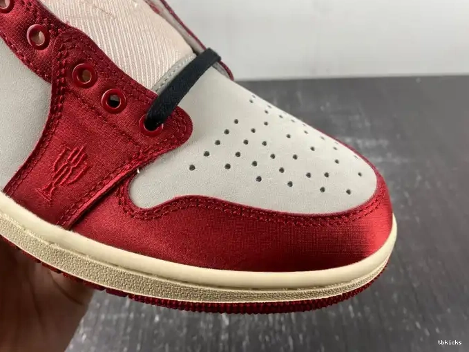 Rep TBK Low x 1 FN0432-100 Jordan OG Trophy Away Air Room 0601